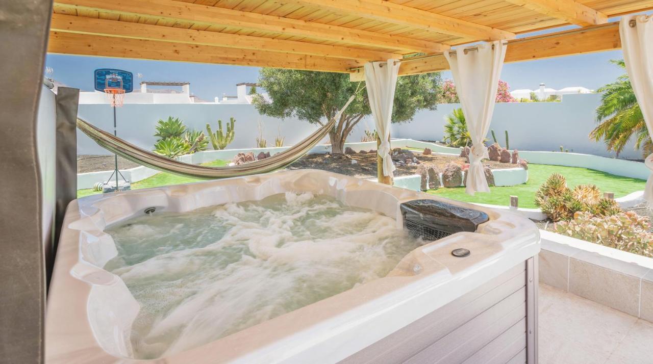 Villa Olive Tree Playa Blanca  Exterior photo