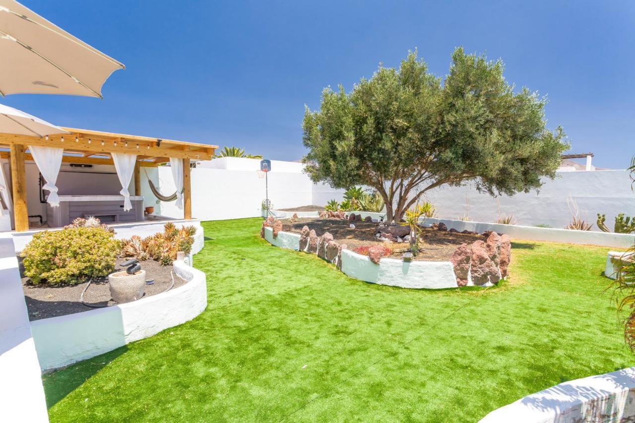 Villa Olive Tree Playa Blanca  Exterior photo